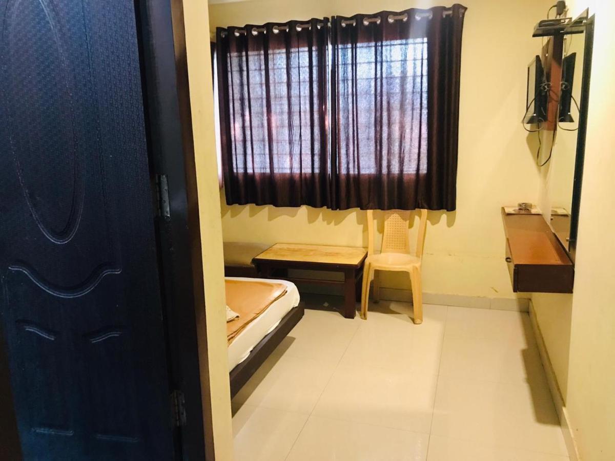 Staymaker Bright Palace Residency Shivamogga Exteriör bild