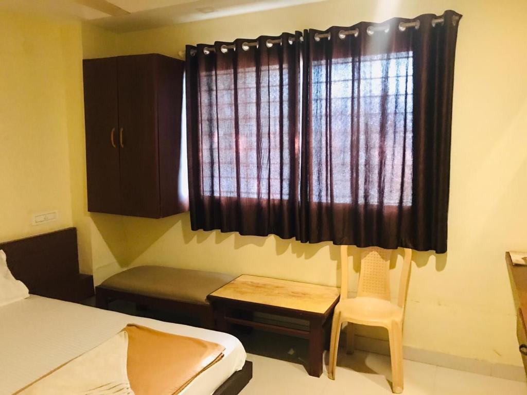 Staymaker Bright Palace Residency Shivamogga Exteriör bild